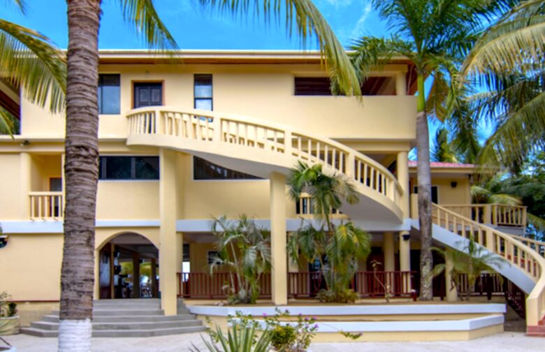 Mission Bay - Seine Bight, Belize