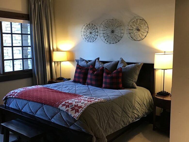 Deer Valley Arrowleaf Condo- Ski/In Ski/Out - Park City, Utah