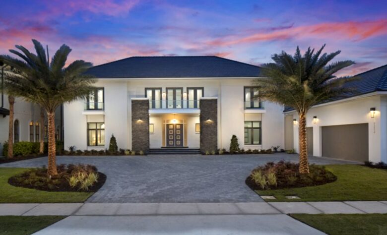 The White House Of Reunion - Reunion, Florida