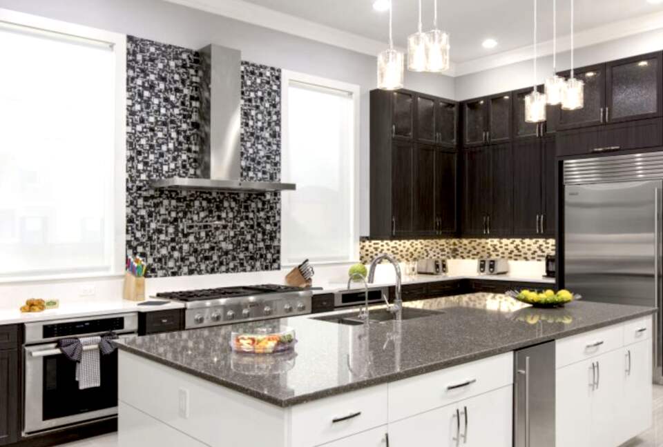 The White House Of Reunion - Reunion, Florida