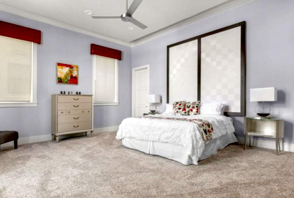 The White House Of Reunion - Reunion, Florida