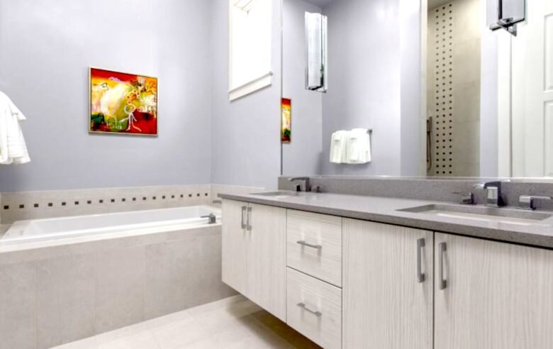 The White House Of Reunion - Reunion, Florida