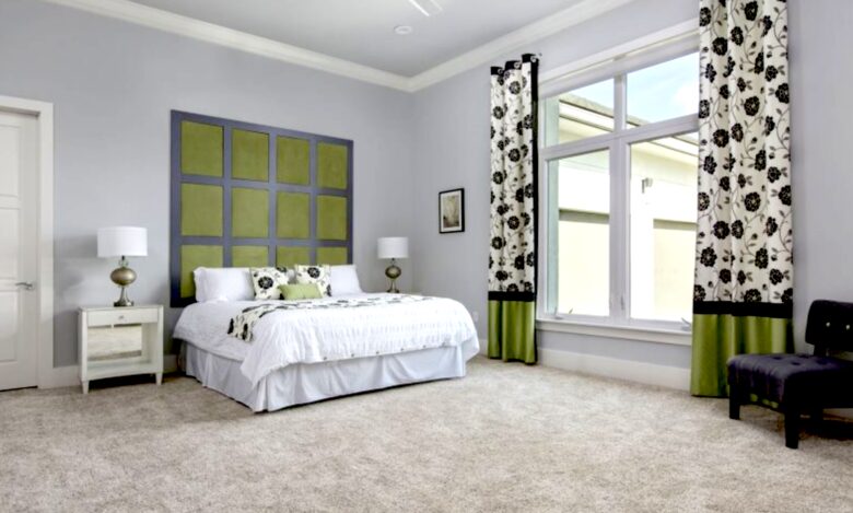 The White House Of Reunion - Reunion, Florida