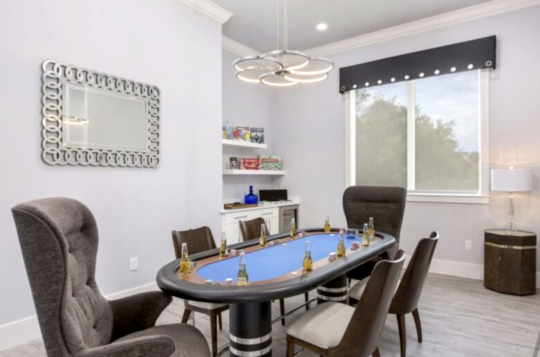 The White House Of Reunion - Reunion, Florida