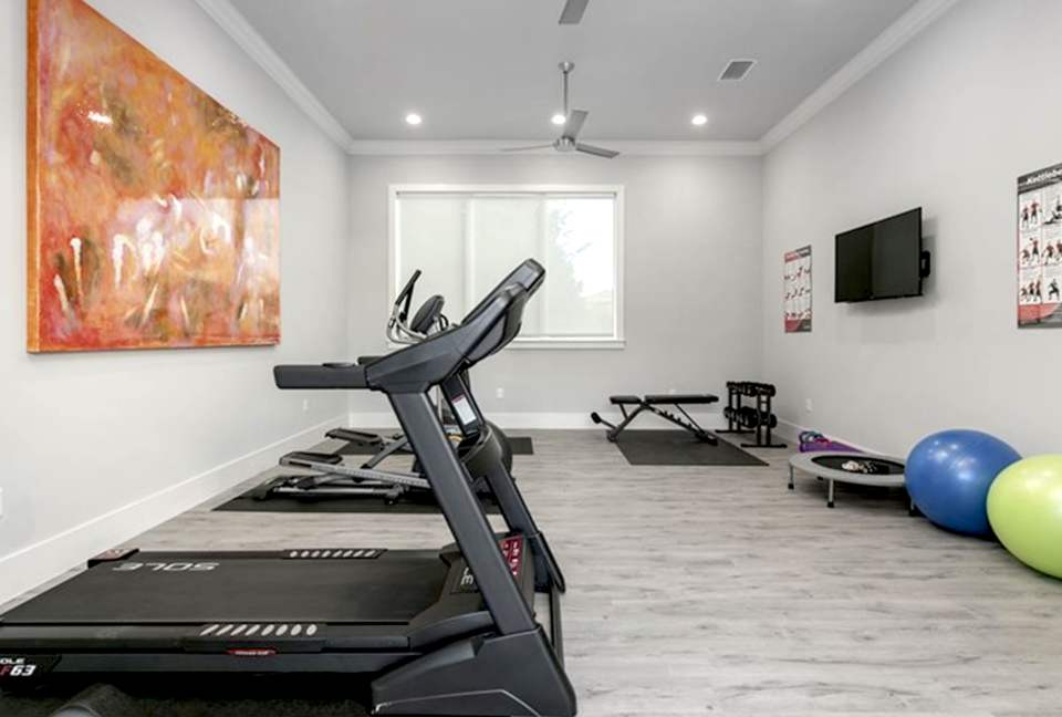 The White House Of Reunion - Reunion, Florida