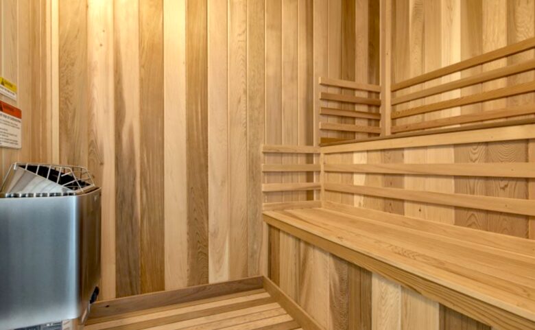 The White House Of Reunion - Reunion, Florida