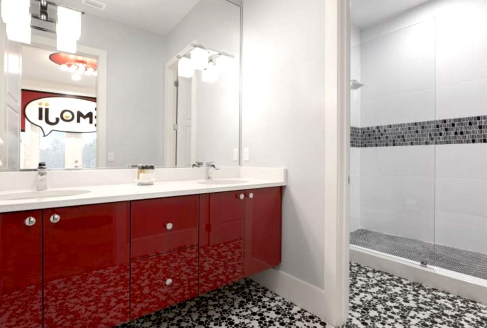 The White House Of Reunion - Reunion, Florida