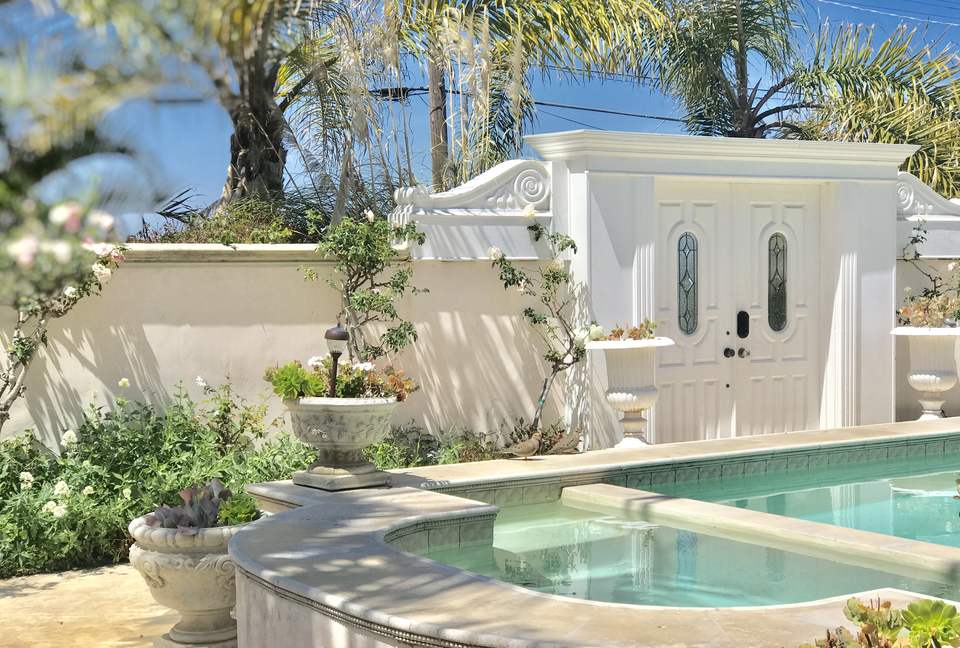 Villa Blanca - Laguna Beach, California