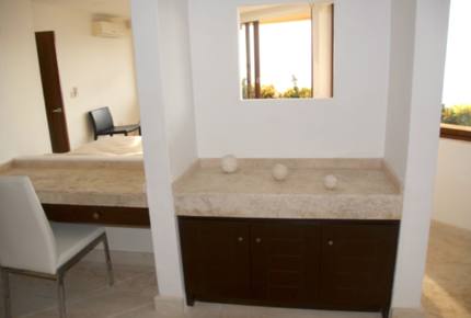 Pacific Paradise - Ixtapa de Azueta, Mexico