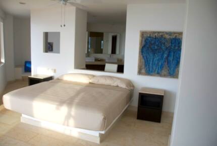 Pacific Paradise - Ixtapa de Azueta, Mexico