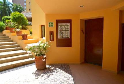 Pacific Paradise - Ixtapa de Azueta, Mexico