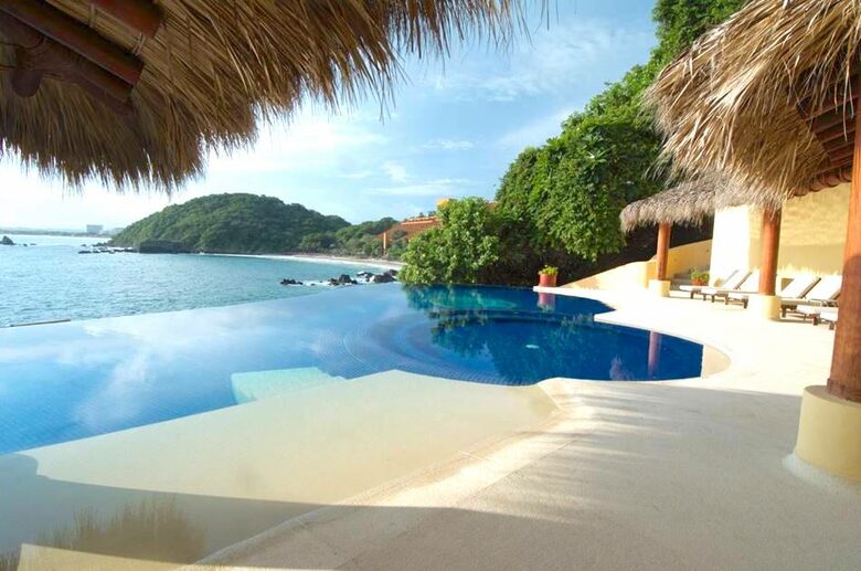 Pacific Paradise - Ixtapa de Azueta, Mexico