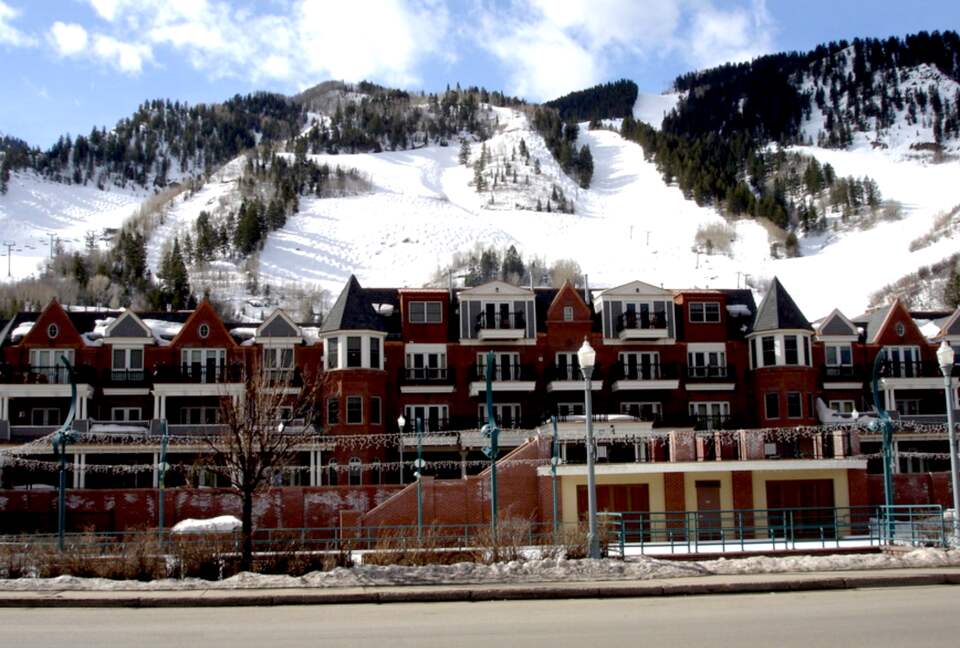 The Aspen Mountain Residences - Luxury Studio - Aspen, Colorado