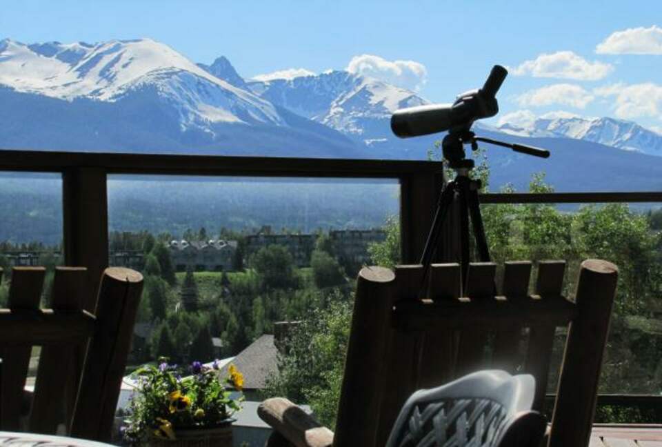 Skiing in the Summit - Dillon, Colorado