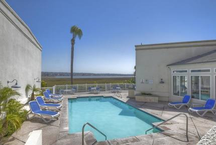 Crown Point Residence- Pacific Beach - San Diego, California