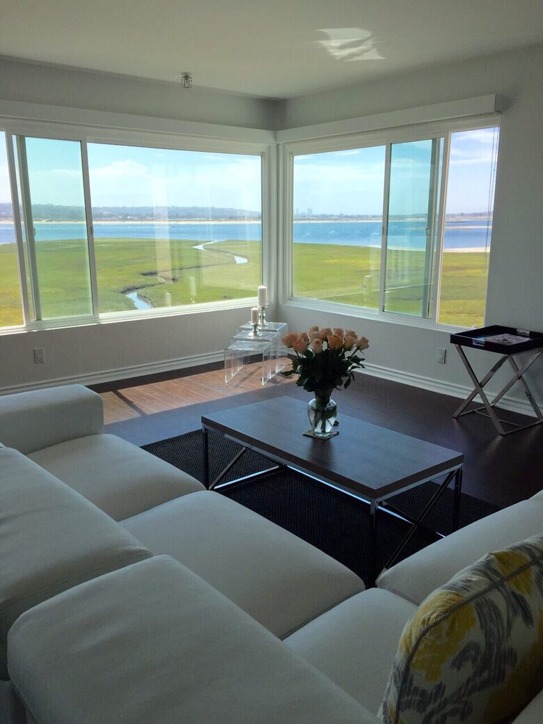 Crown Point Residence- Pacific Beach - San Diego, California