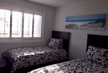 Crown Point Residence- Pacific Beach - San Diego, California