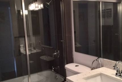 Crown Point Residence- Pacific Beach - San Diego, California