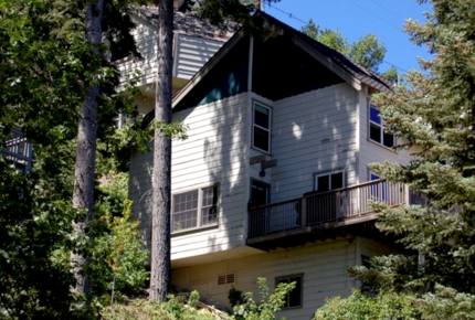 Spectacular Arrowhead Lakefront - Lake Arrowhead, California