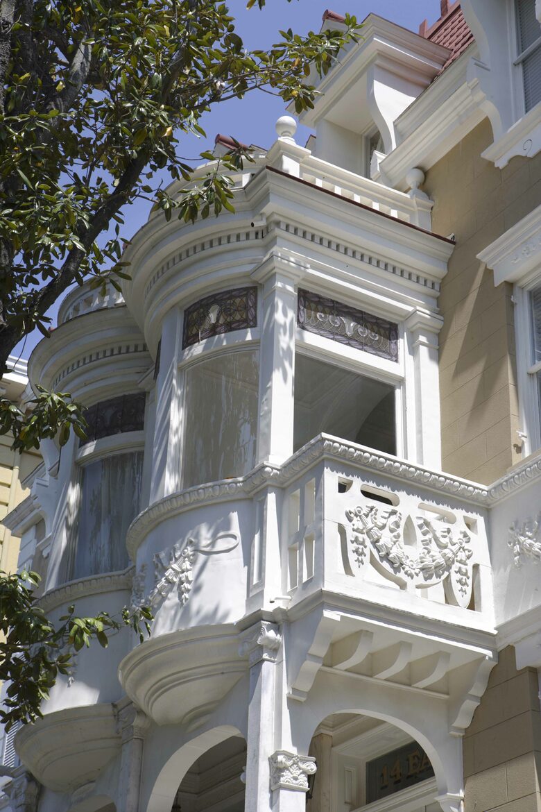 Wedding Cake Mansion - Savannah, Georgia