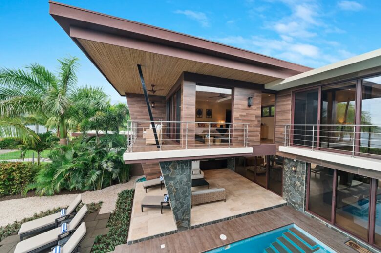 Equity Residences Beachfront Escape - Playa Potrero, Costa Rica