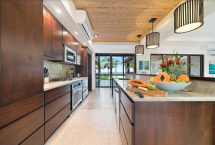 Equity Residences Beachfront Escape - Playa Potrero, Costa Rica