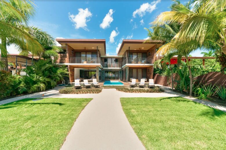 Equity Residences Beachfront Escape - Playa Potrero, Costa Rica