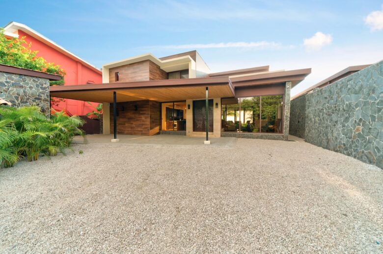 Equity Residences Beachfront Escape - Playa Potrero, Costa Rica