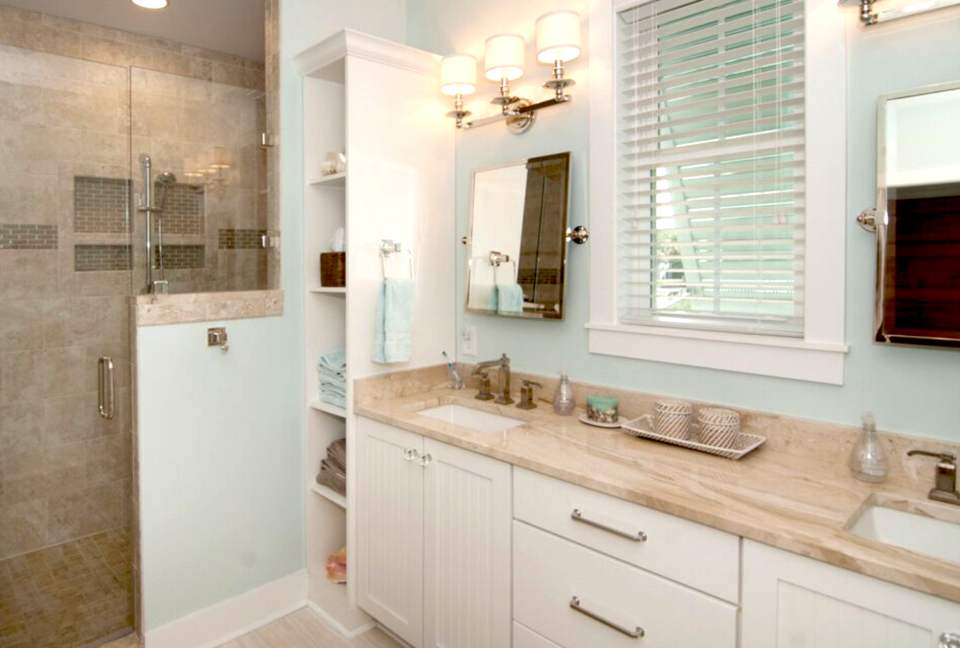 Whit's Inn - Pawleys Island, South Carolina