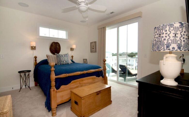 Whit's Inn - Pawleys Island, South Carolina