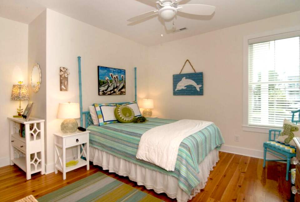 Whit's Inn - Pawleys Island, South Carolina