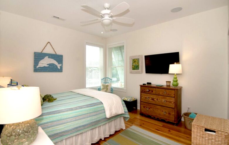 Whit's Inn - Pawleys Island, South Carolina