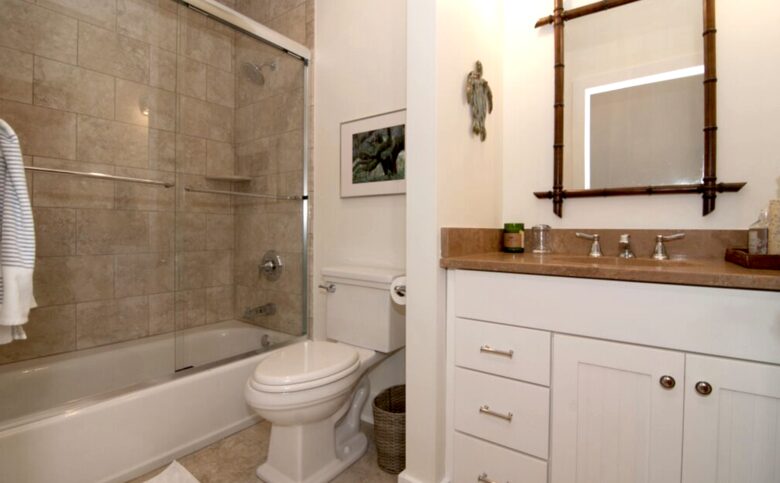 Whit's Inn - Pawleys Island, South Carolina