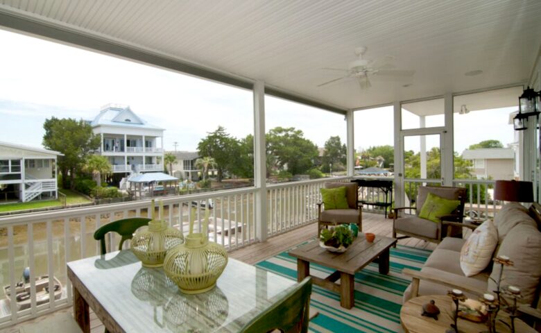 Whit's Inn - Pawleys Island, South Carolina