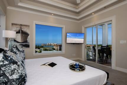 Olde Marco Island Inn Penthouse Soleil - Marco Island, Florida