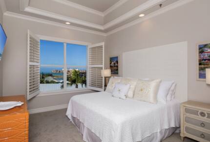 Olde Marco Island Inn Penthouse Soleil - Marco Island, Florida