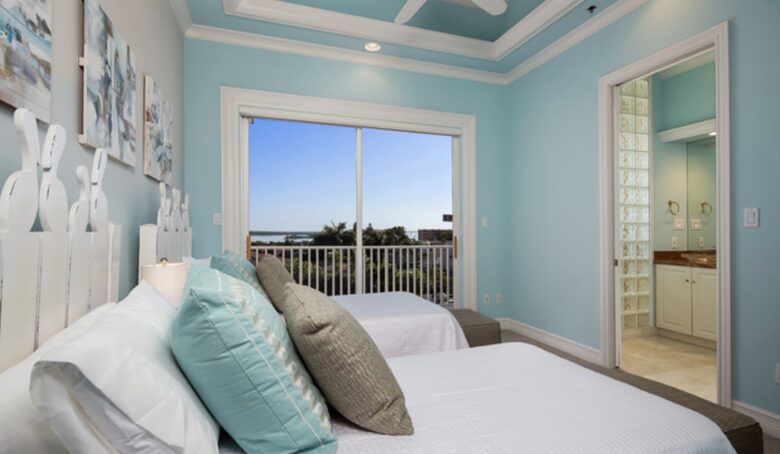 Olde Marco Island Inn Penthouse Soleil - Marco Island, Florida