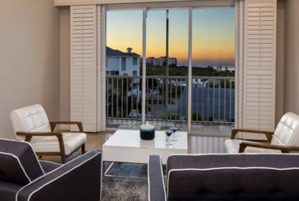 Olde Marco Island Inn Penthouse Soleil - Marco Island, Florida