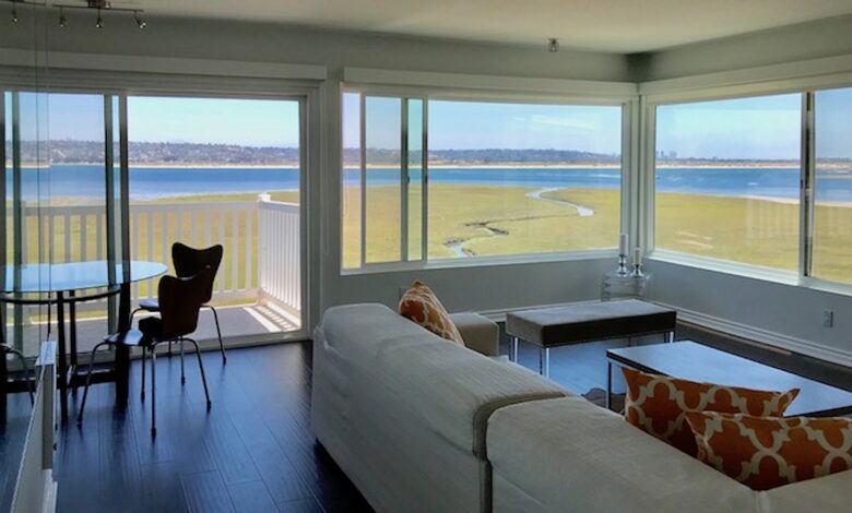 Crown Point Residence- Pacific Beach - San Diego, California