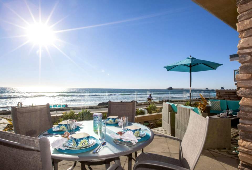 The Seahorse Oceanfront Villa - Oceanside, California