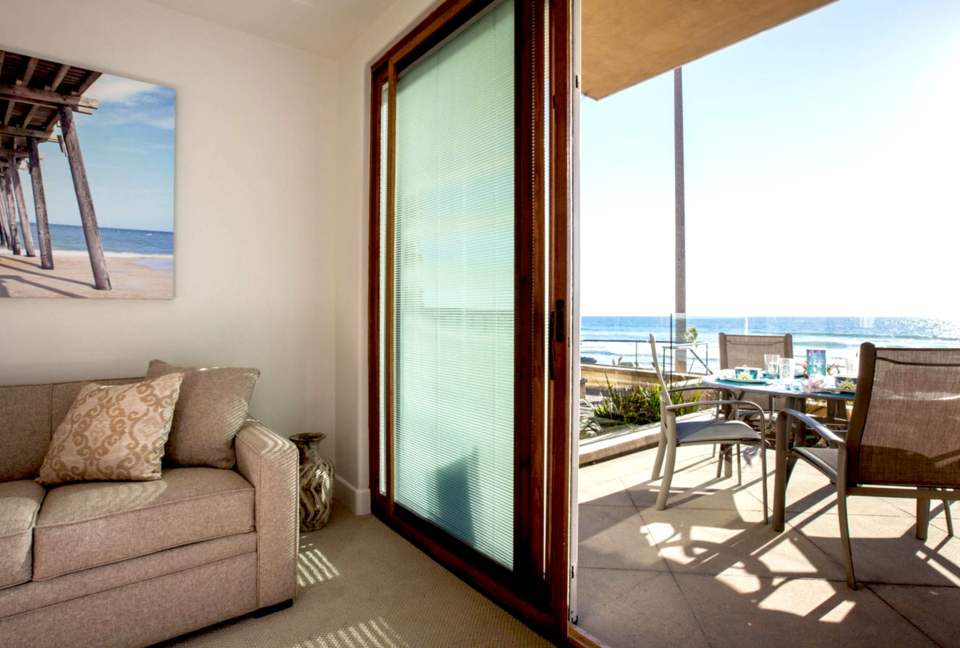 The Seahorse Oceanfront Villa - Oceanside, California