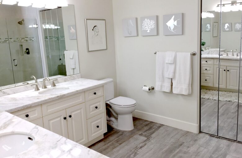 The Seahorse Oceanfront Villa - Oceanside, California