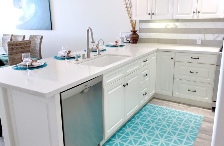 The Seahorse Oceanfront Villa - Oceanside, California