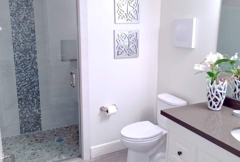 The Seahorse Oceanfront Villa - Oceanside, California