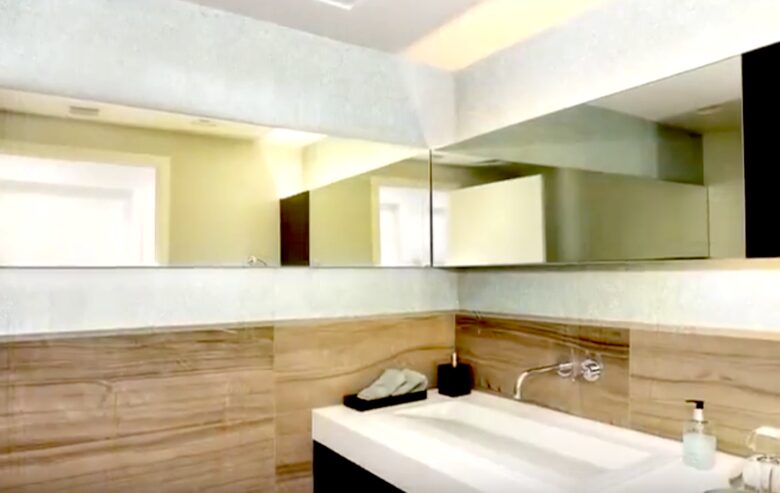 Chic Carillon Miami Beach Townhome - Miami Beach, Florida