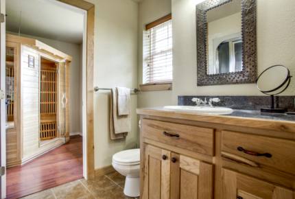 The Lodge at the Orchard - 30 Minutes to Fort Worth! - Azle, Texas