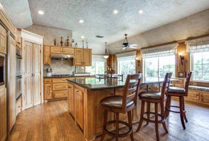 The Lodge at the Orchard - 30 Minutes to Fort Worth! - Azle, Texas