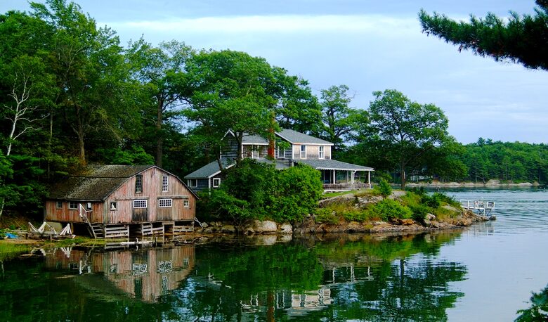 Davis Island Cottage - Edgecomb, Maine