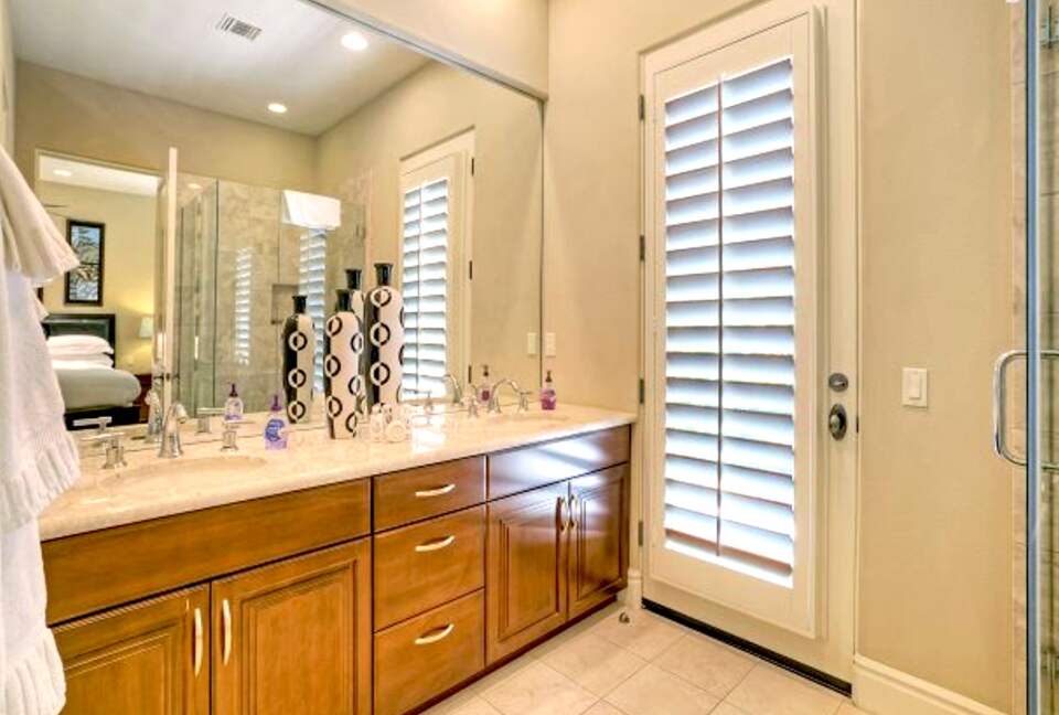 PGA Luxury Home with Mountain and Lake Views! - La Quinta, California