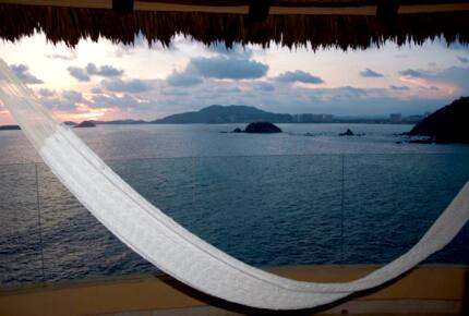 Pacific Paradise - Ixtapa de Azueta, Mexico